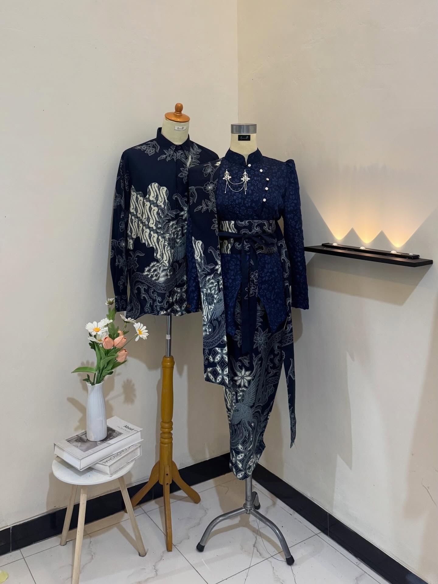 KEBAYA COUPLE